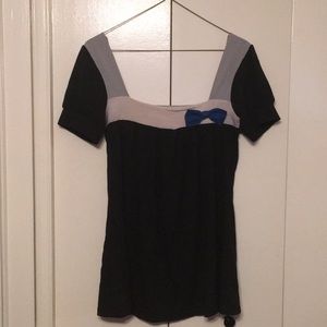 Delia’s Cute Top